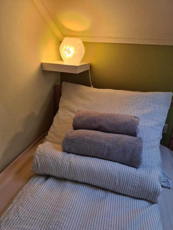 Palantir Panzio Bed & Breakfast Miskolc Bagian luar foto